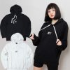 Clothing New Balance | New Balance Essential Fleece Logo Hoodie [Amt23511]